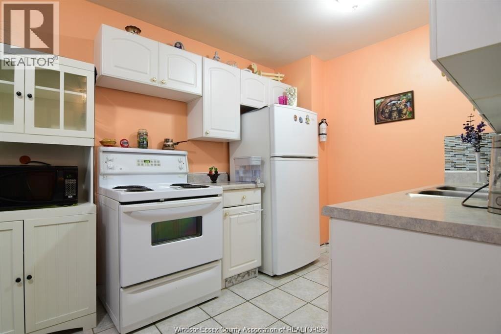 5468 Lassaline Avenue, Windsor, ON, N8T 1A9 - 7