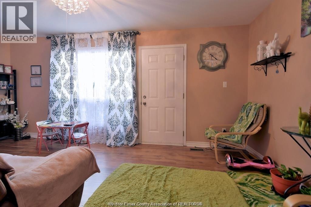 5468 Lassaline Avenue, Windsor, ON, N8T 1A9 - 9