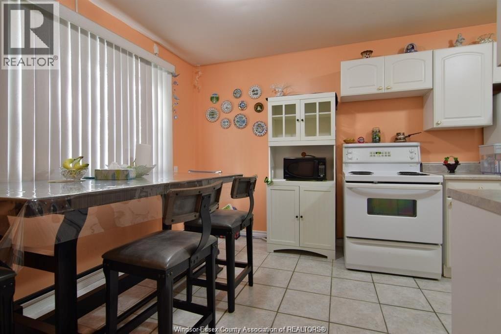 5468 Lassaline Avenue, Windsor, ON, N8T 1A9 - 6