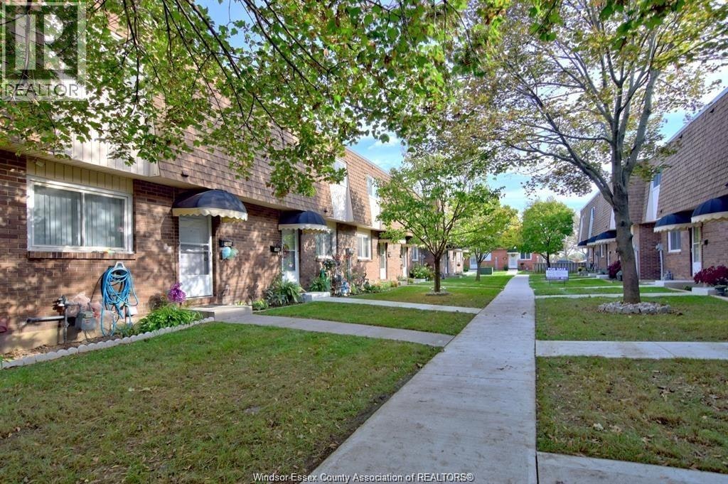 5468 Lassaline Avenue, Windsor, ON, N8T 1A9 - 3