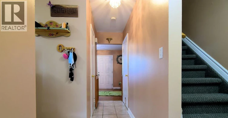 5468 Lassaline Avenue, Windsor, ON, N8T 1A9 - 4