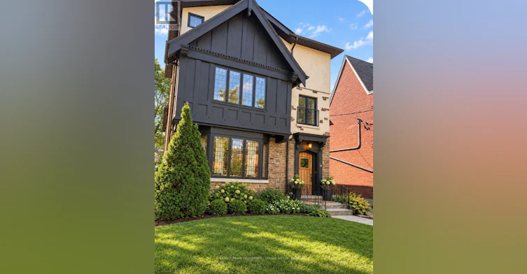 UPPER-39 Whitehall Road, Toronto, ON, M4W 2C5