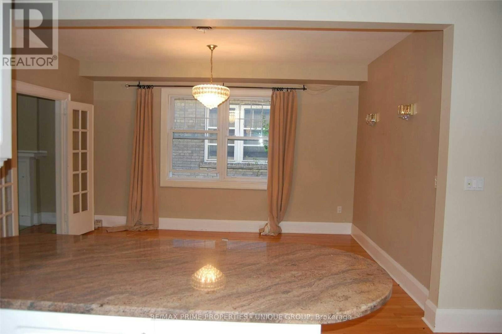 UPPER-39 Whitehall Road, Toronto, ON, M4W 2C5 - 6