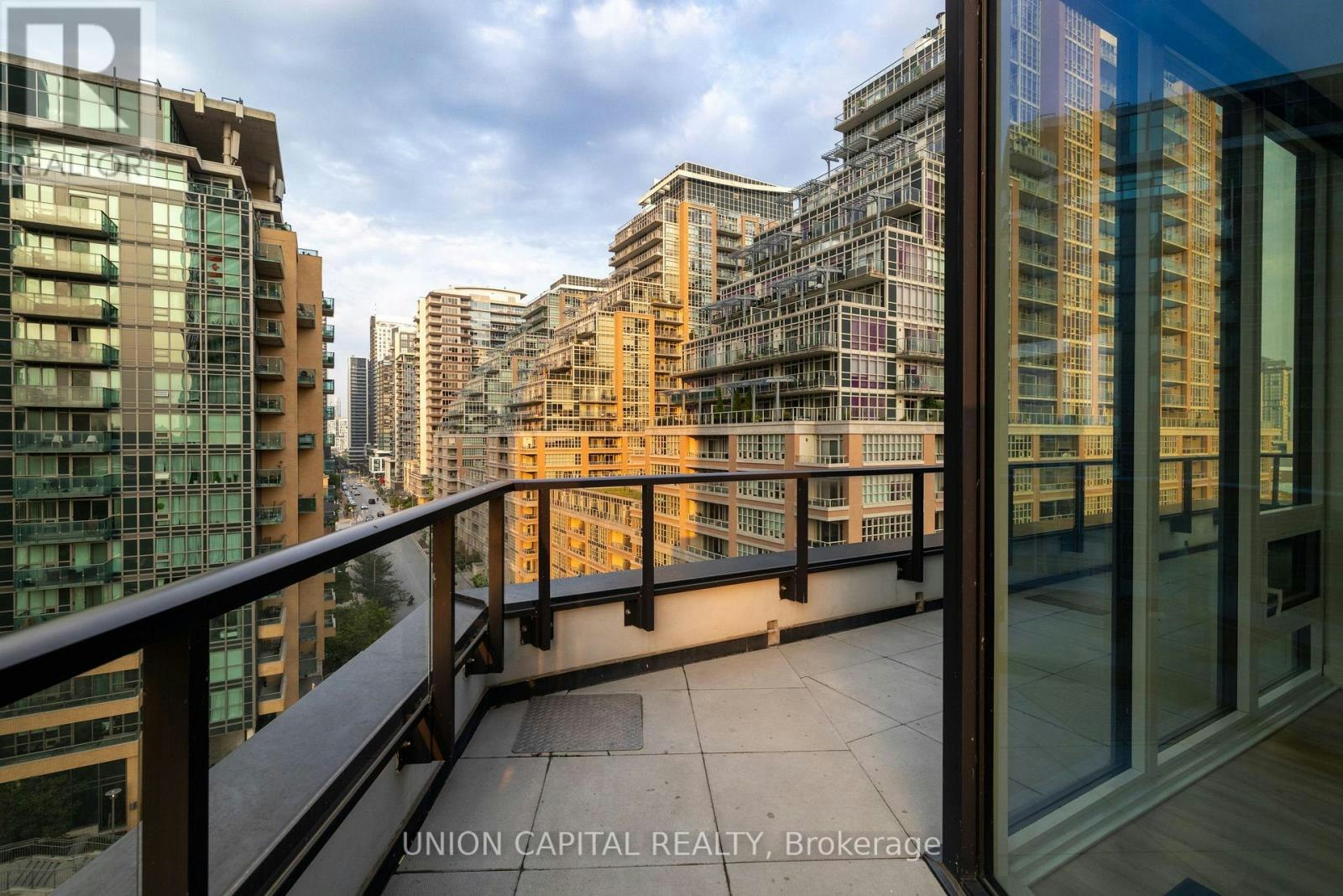 715-135 Liberty Street EAST, Toronto, ON, M6K 0G7 - 25