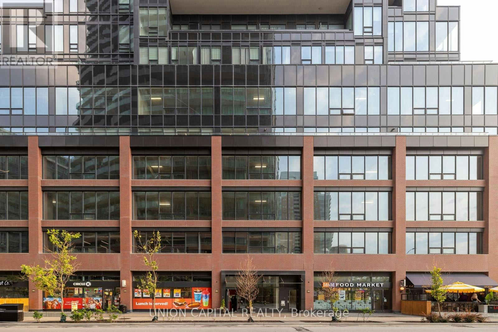 715-135 Liberty Street EAST, Toronto, ON, M6K 0G7 - 2