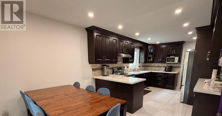 50 Shootfield Crescent, Toronto, ON, M1S 4E2 - 8