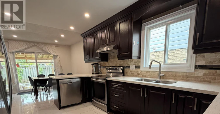 50 Shootfield Crescent, Toronto, ON, M1S 4E2 - 10