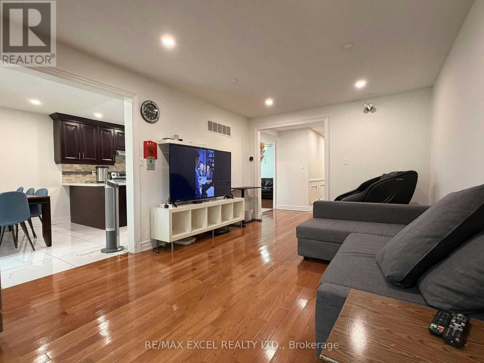 50 Shootfield Crescent, Toronto, ON, M1S 4E2 - 6
