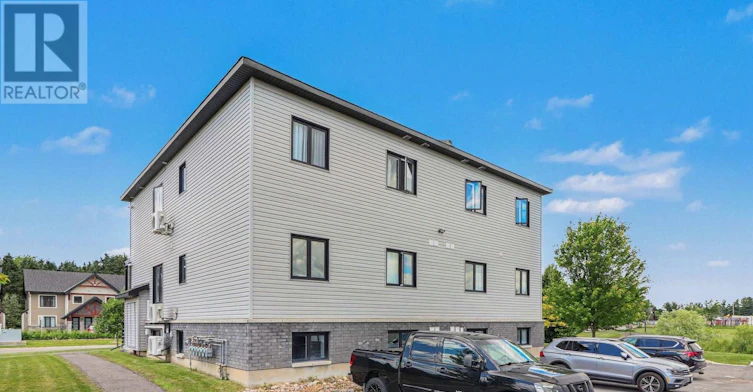 4-251 Capri Avenue, Russell, ON, K0A 1W0 - 23