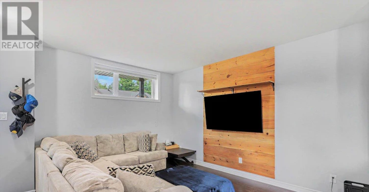 4-251 Capri Avenue, Russell, ON, K0A 1W0 - 9