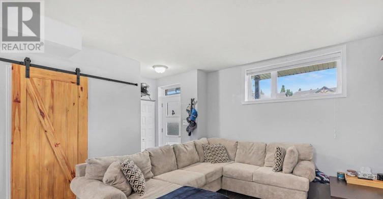 4-251 Capri Avenue, Russell, ON, K0A 1W0 - 7