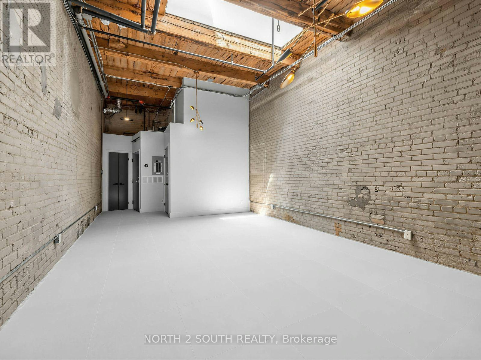123-347 Sorauren Avenue, Toronto, ON, M6R 2G5 - 8