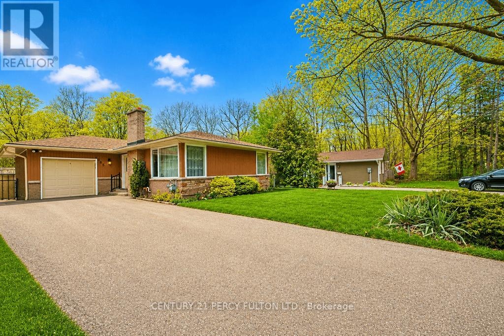 1386 Forest Glade Road, Oakville, ON, L6H 2G3