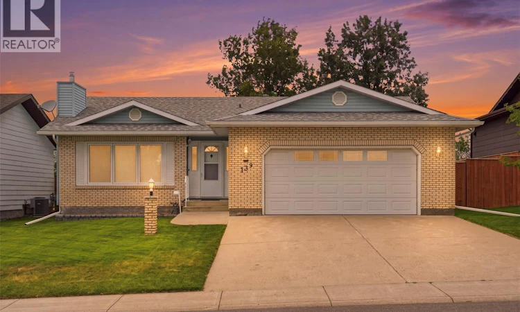139 Wright Crescent