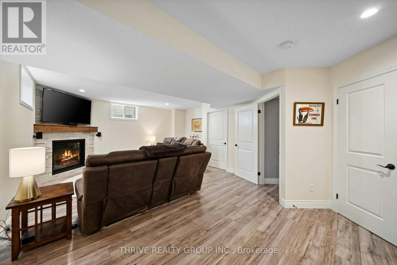 12 Ashwood Crescent, Komoka, ON, N0M 2A0 - 27