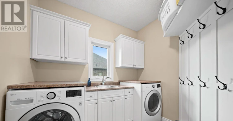 12 Ashwood Crescent, Komoka, ON, N0M 2A0 - 15