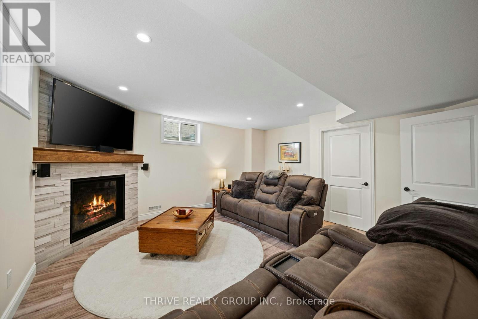 12 Ashwood Crescent, Komoka, ON, N0M 2A0 - 28