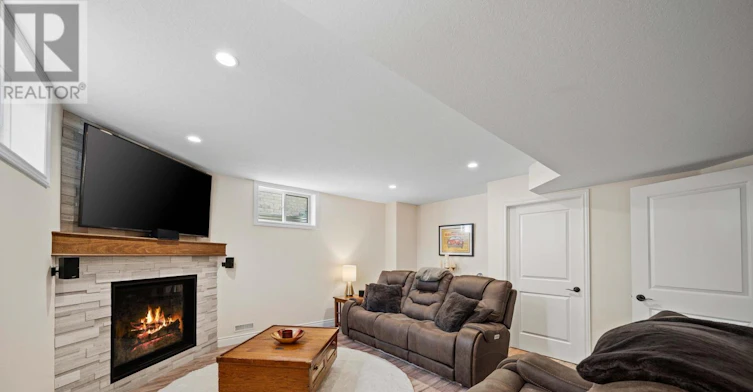 12 Ashwood Crescent, Komoka, ON, N0M 2A0 - 28
