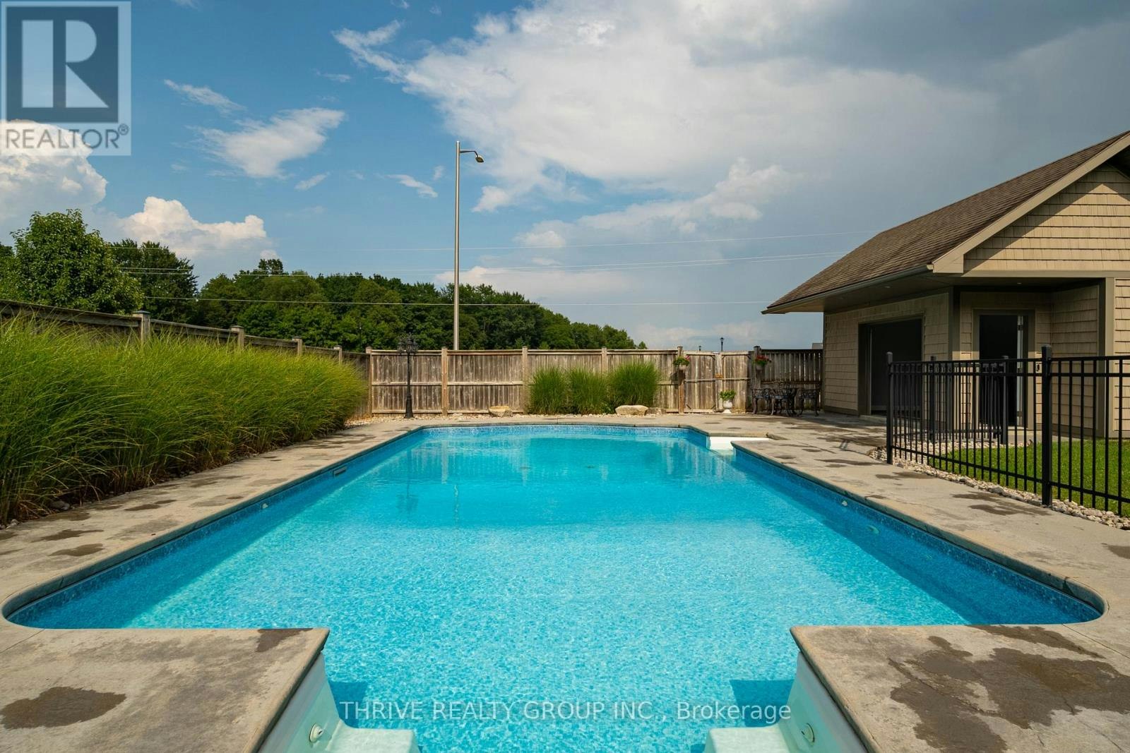12 Ashwood Crescent, Komoka, ON, N0M 2A0 - 36