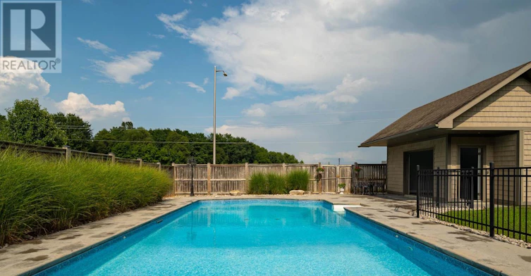 12 Ashwood Crescent, Komoka, ON, N0M 2A0 - 36