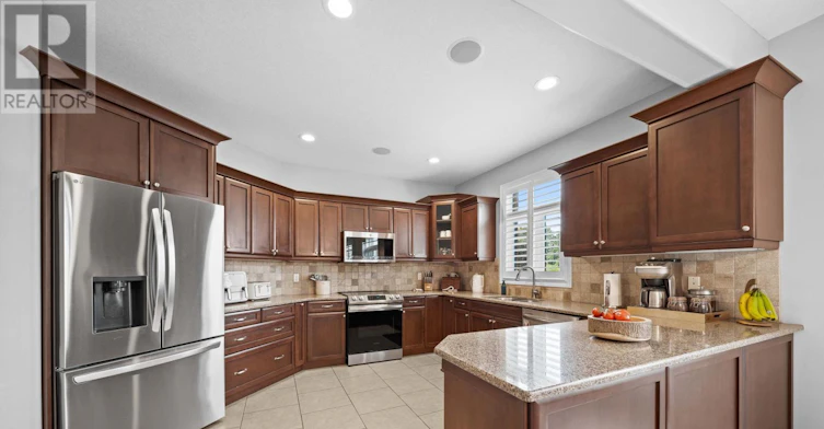 12 Ashwood Crescent, Komoka, ON, N0M 2A0 - 8