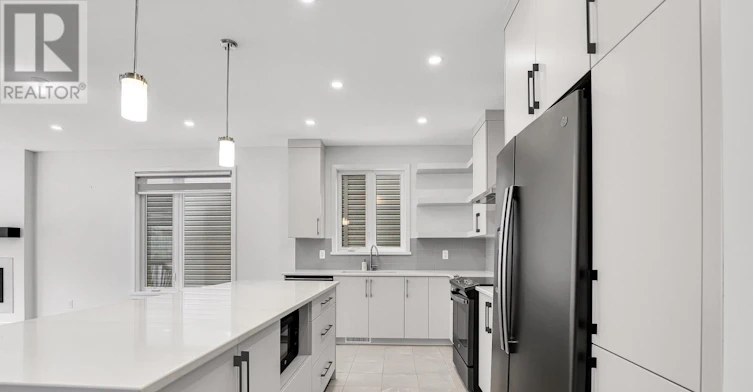 441 Turmeric Court, Ottawa, ON, K2S 2X8 - 11