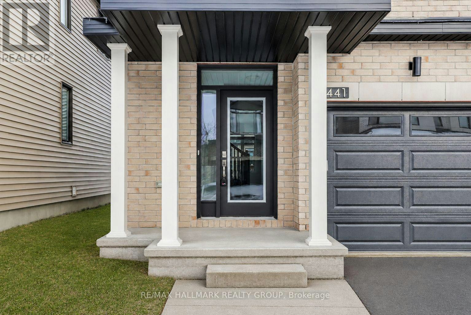 441 Turmeric Court, Ottawa, ON, K2S 2X8 - 2