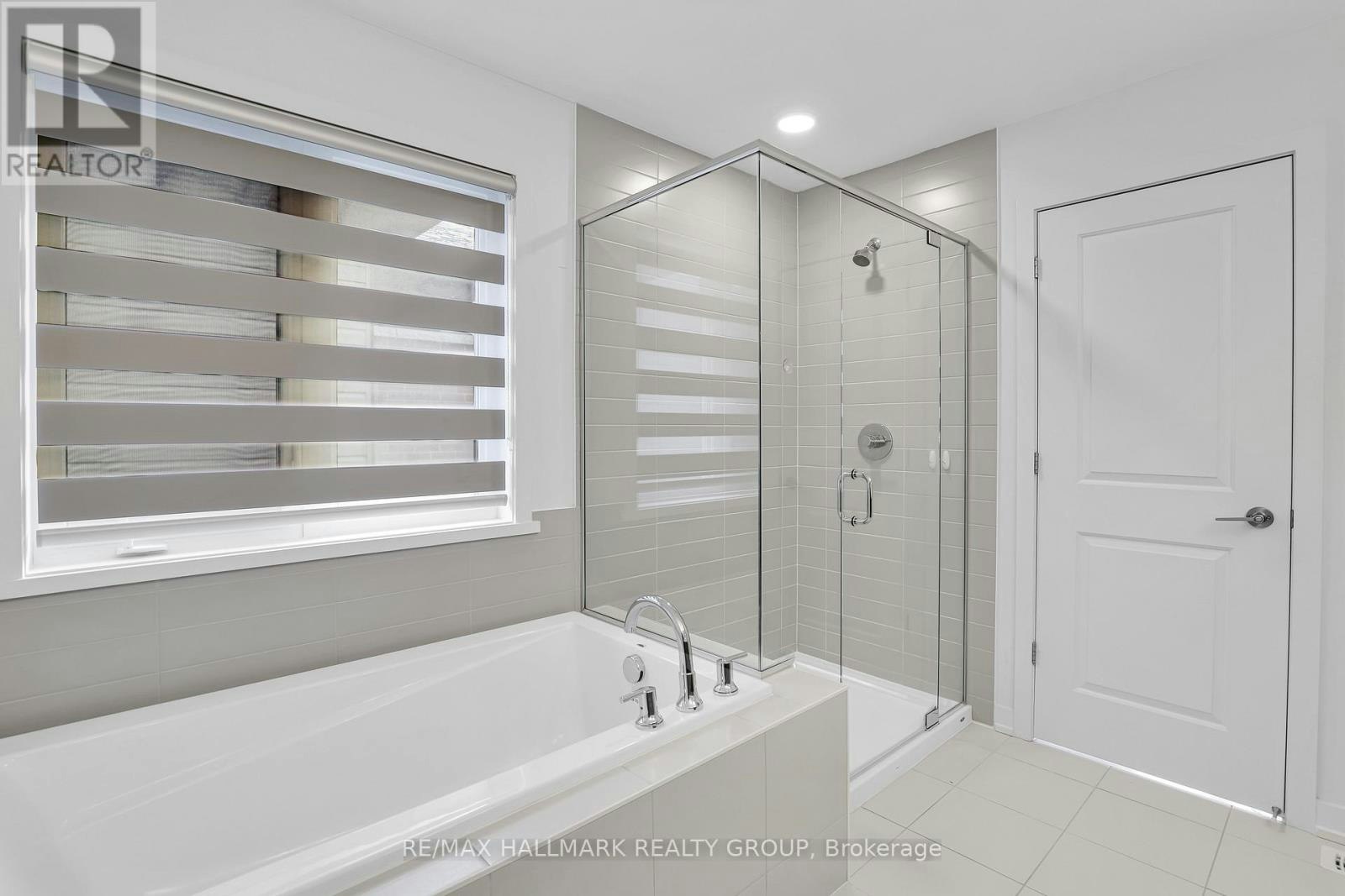 441 Turmeric Court, Ottawa, ON, K2S 2X8 - 18