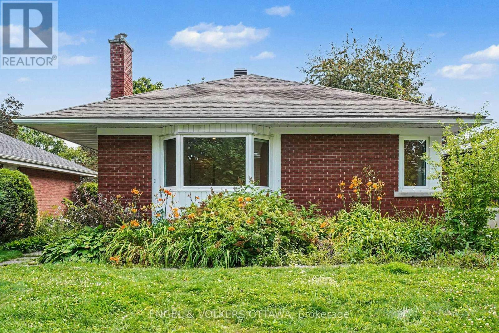 524 Penhill Avenue, Ottawa, ON, K1G 0V6 - 18
