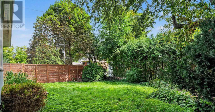 524 Penhill Avenue, Ottawa, ON, K1G 0V6 - 17