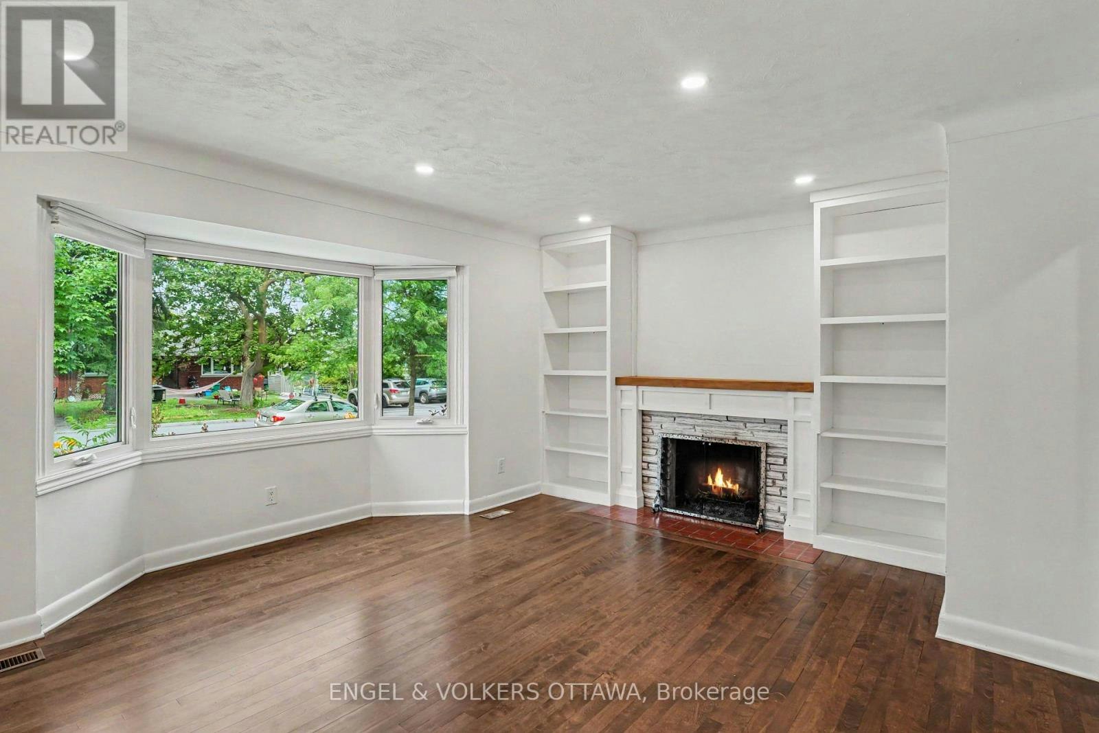524 Penhill Avenue, Ottawa, ON, K1G 0V6 - 10