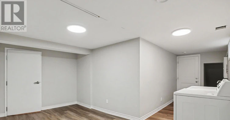 524 Penhill Avenue, Ottawa, ON, K1G 0V6 - 15