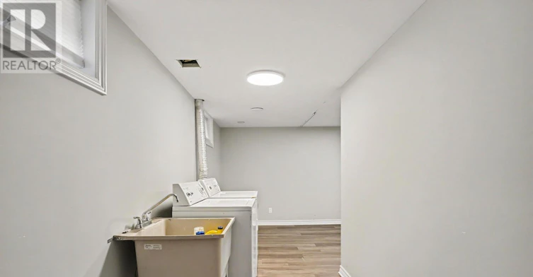 524 Penhill Avenue, Ottawa, ON, K1G 0V6 - 12