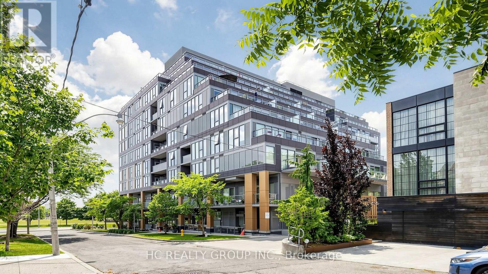 701-6 Parkwood Avenue, Toronto, ON, M4V 0A3