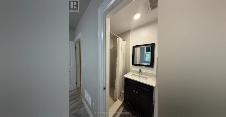 MAIN And Lower 33 Dalton Road, Toronto, ON, M5R 2Y8 - 3