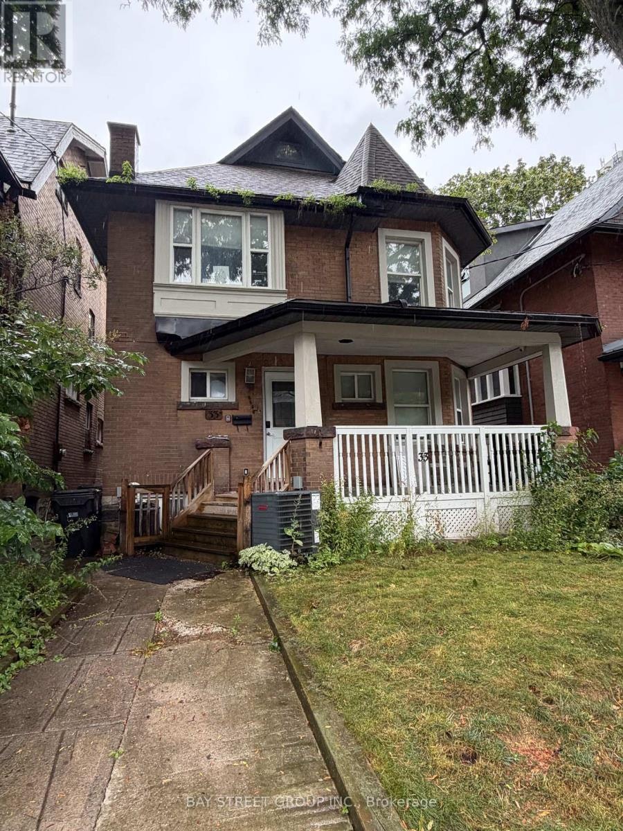 MAIN And Lower 33 Dalton Road, Toronto, ON, M5R 2Y8