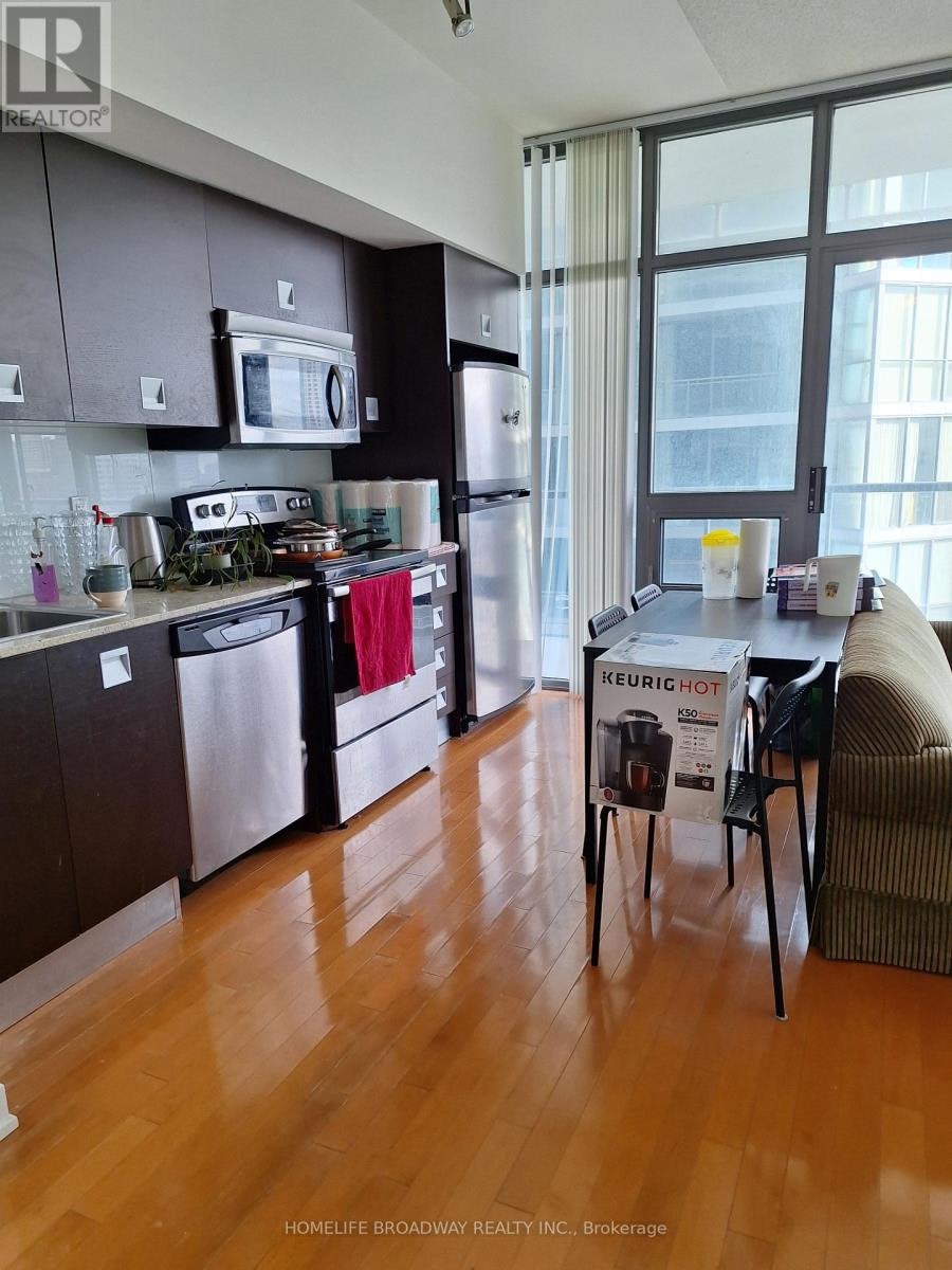 1402-33 Charles Street, Toronto, ON, M4Y 0B7 - 3