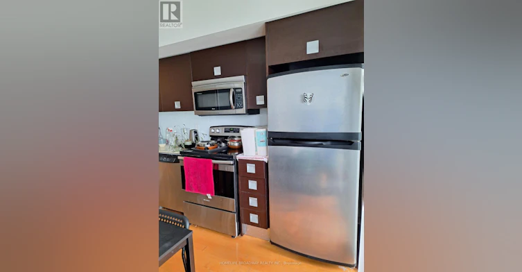 1402-33 Charles Street, Toronto, ON, M4Y 0B7 - 6