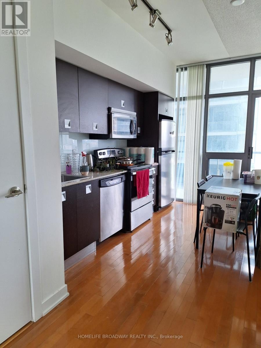 1402-33 Charles Street, Toronto, ON, M4Y 0B7 - 11