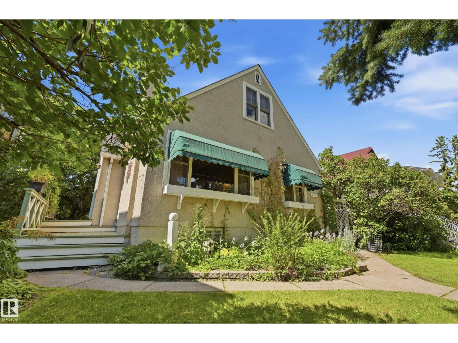 11518 101 Street NW, Edmonton, AB, T5G 2B1