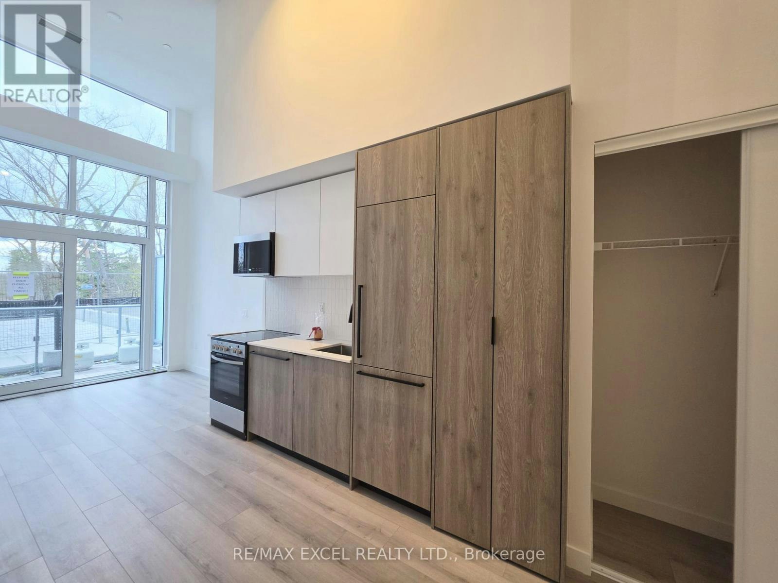 124-1635 Military Trail, Toronto, ON, M1C 1B2