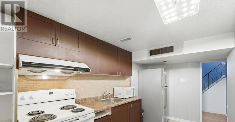 BSMT-18 Gloaming Drive, Toronto, ON, M1E 2Z3 - 9