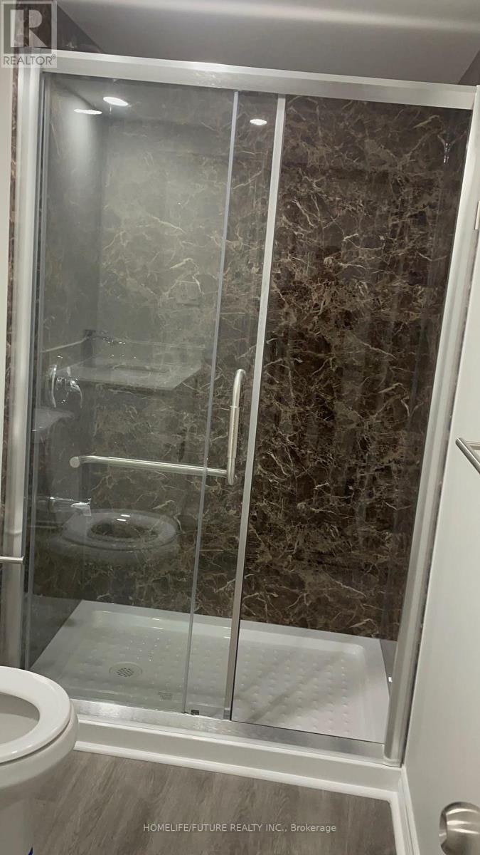 BSMT-2 Hoover Park Drive, Whitchurch-Stouffville, ON, L4A 1S1 - 3