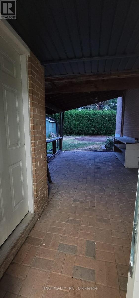 13 Brookland Drive W, Brampton, ON, L6T 2M4