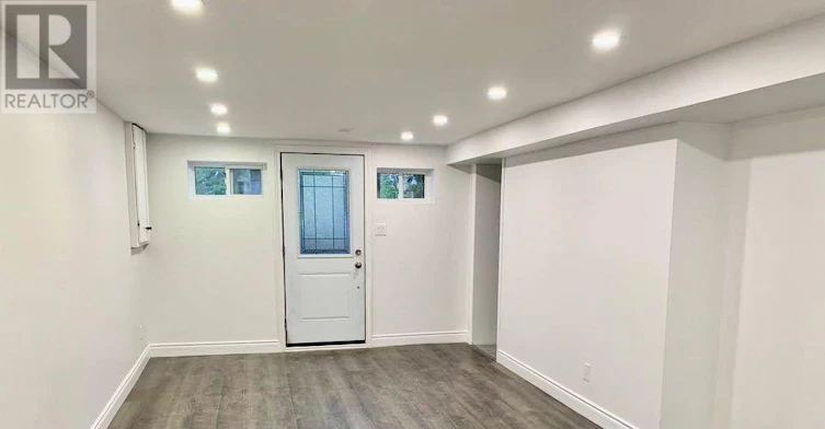 LOWER-636 Scarlett Road S, Toronto, ON, M9P 2S9 - 3