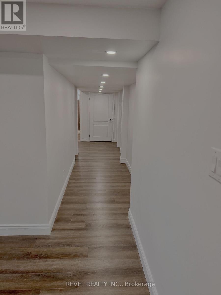 LOWER-636 Scarlett Road S, Toronto, ON, M9P 2S9 - 5