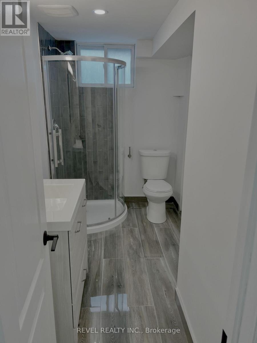 LOWER-636 Scarlett Road S, Toronto, ON, M9P 2S9 - 18