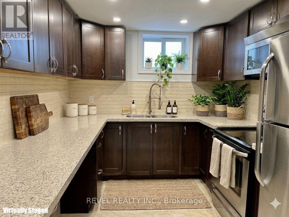 LOWER-636 Scarlett Road S, Toronto, ON, M9P 2S9 - 6