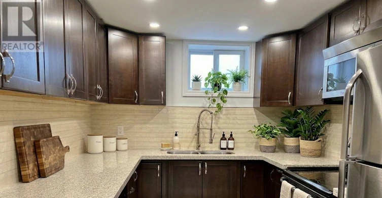 LOWER-636 Scarlett Road S, Toronto, ON, M9P 2S9 - 6