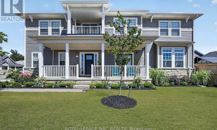 2 Beachwalk Crescent